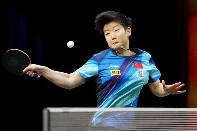 队外线命中 队外线命中