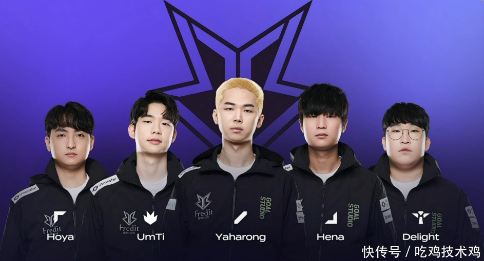 据意大利名 据意大利名