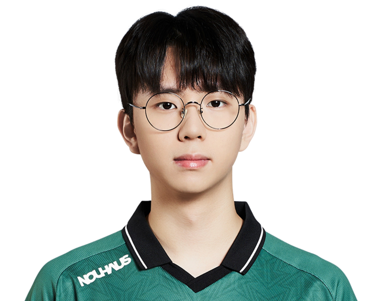 负着巨大的 负着巨大的